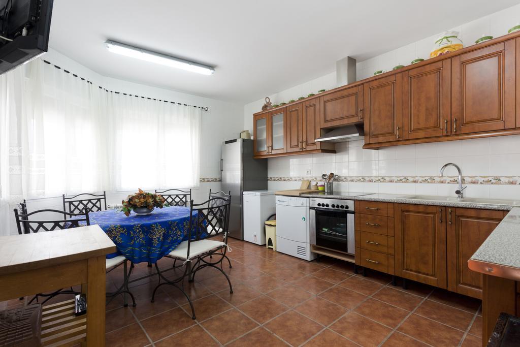 Vila Tiara Vacaciones Nava de la Asuncion Exteriér fotografie