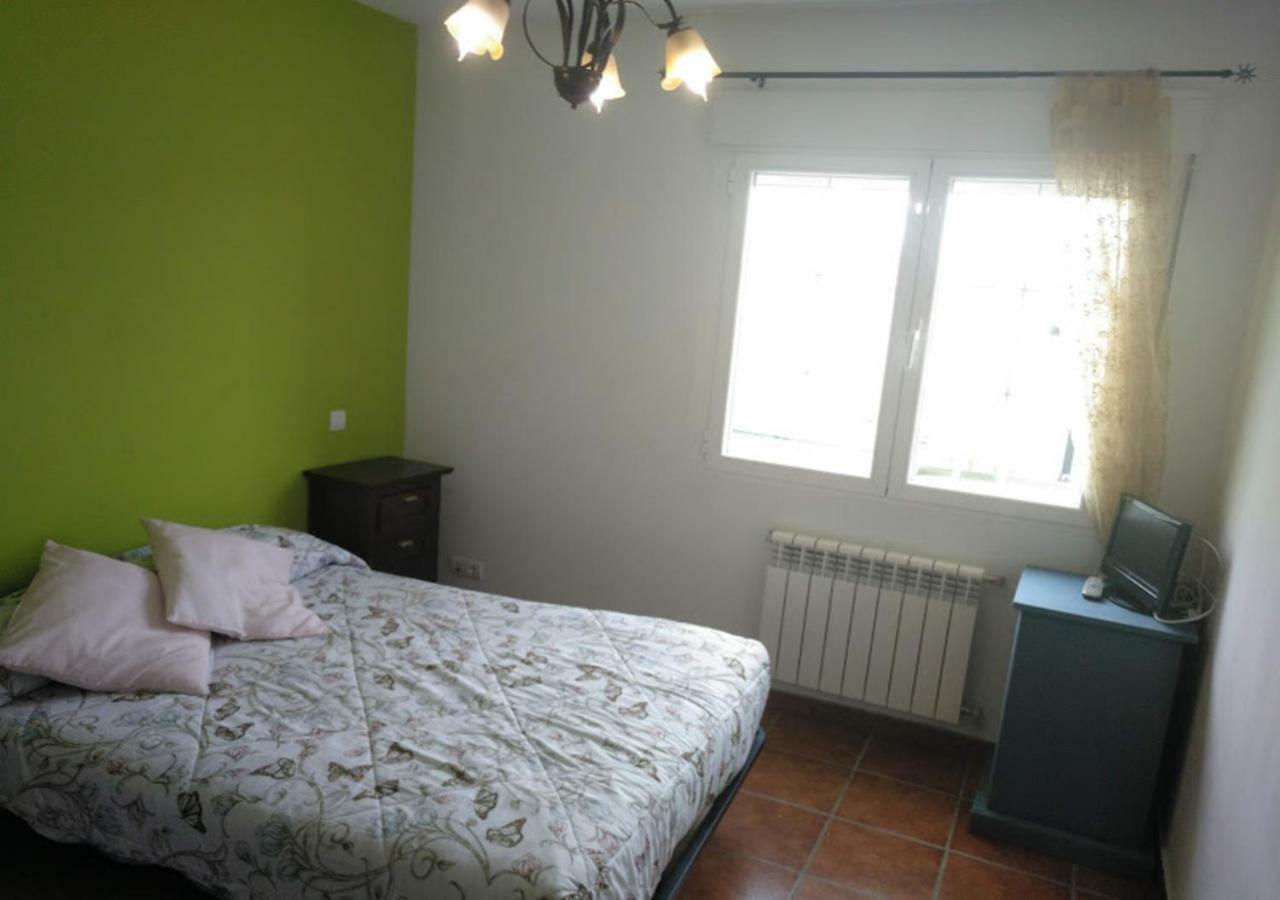 Vila Tiara Vacaciones Nava de la Asuncion Exteriér fotografie